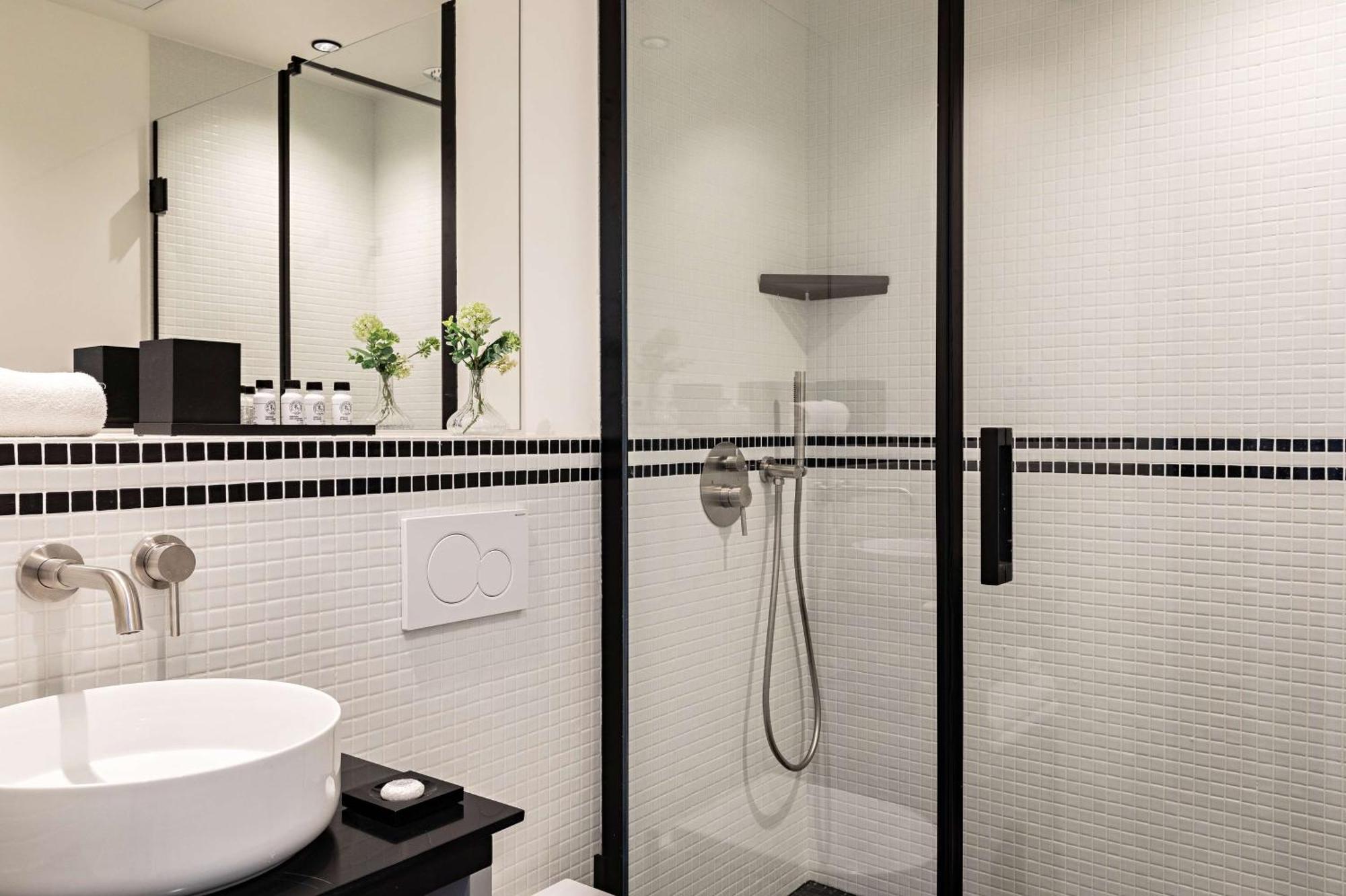 Best Western Premier The Blake Paris Gare Saint Lazare Exterior photo