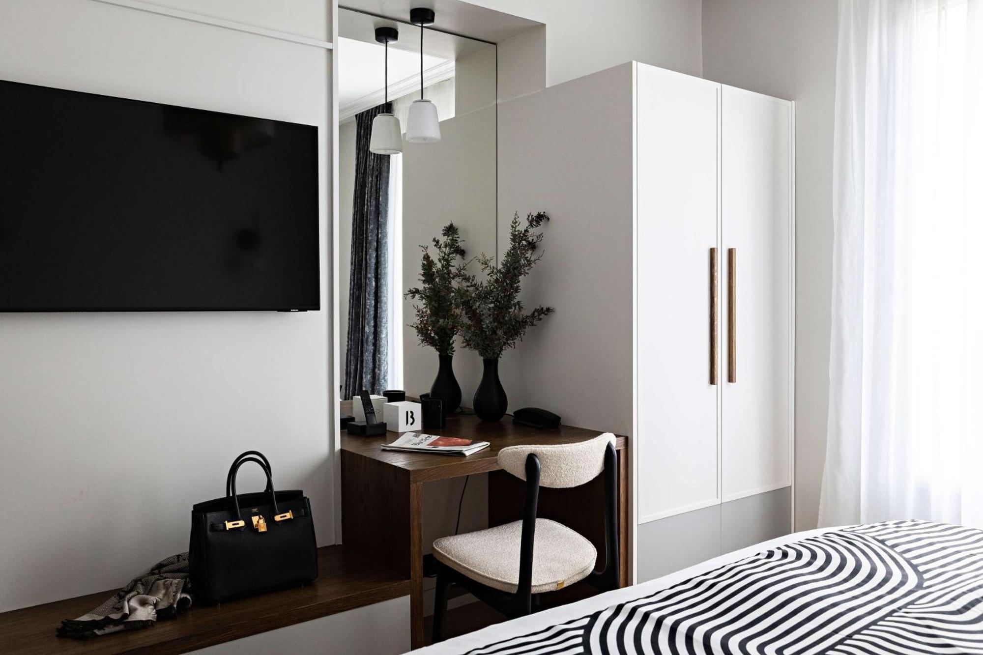 Best Western Premier The Blake Paris Gare Saint Lazare Exterior photo