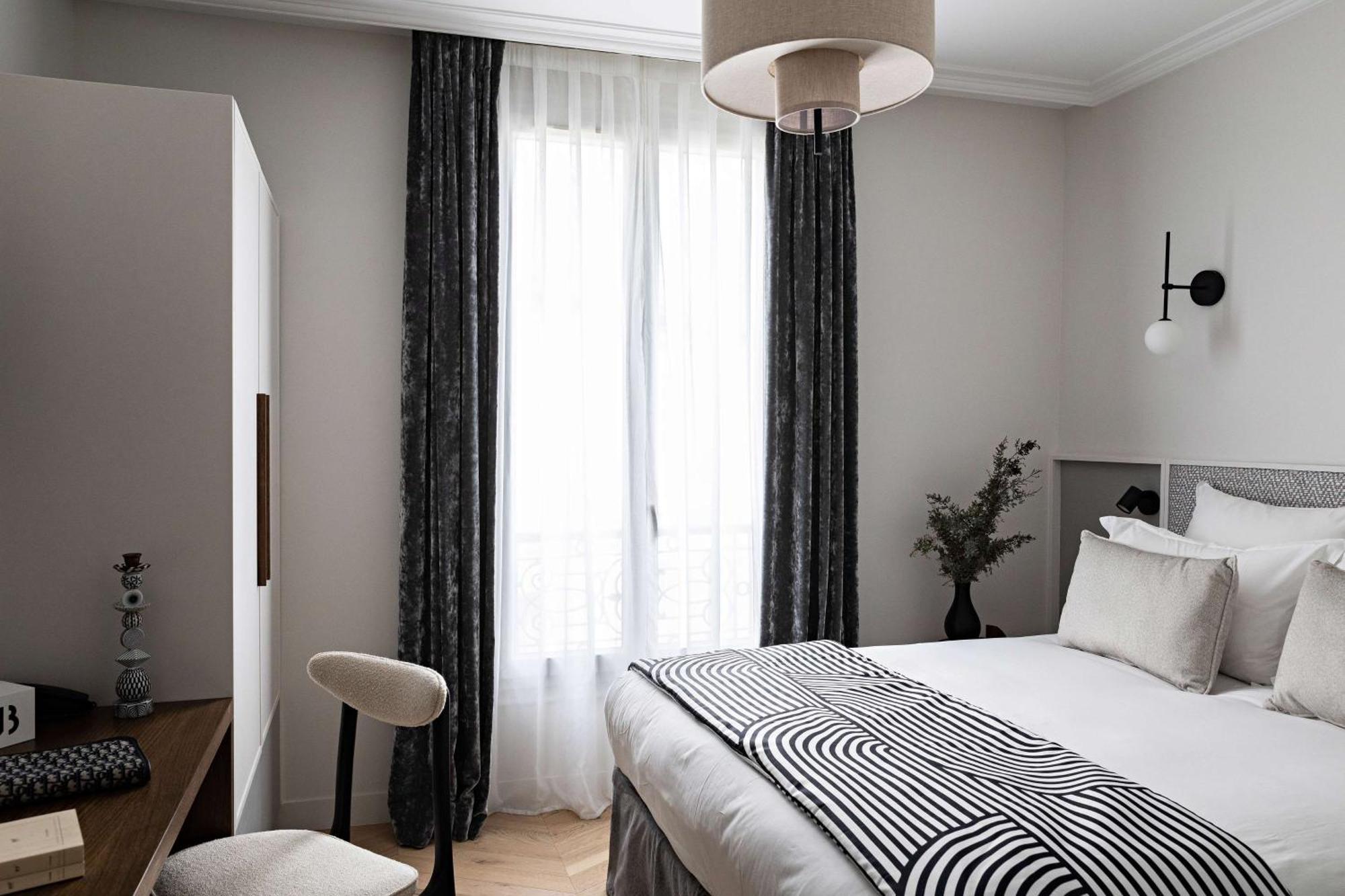 Best Western Premier The Blake Paris Gare Saint Lazare Exterior photo