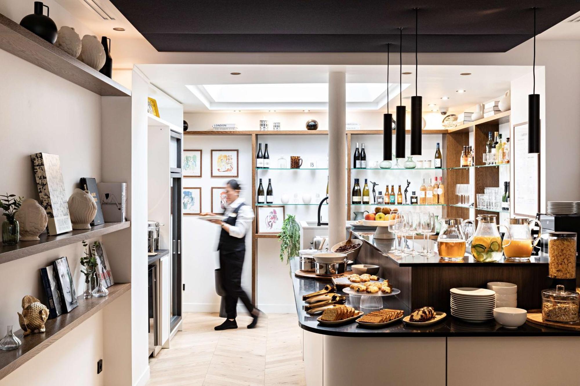 Best Western Premier The Blake Paris Gare Saint Lazare Exterior photo